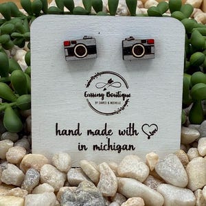 Camera Wood Stud Earrings |  Hand painted and Hypoallergenic Earring| Cute Earring Gift  for her kids Camera lovers | Camera Earring |