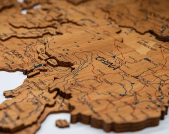 Detailed 3D wooden world map, monochrome, in German | Wall hanging | Wall decoration | Gift idea | Christmas present