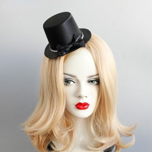 Fascinator with Hair Clip, Mini Top Hat with Rhinestone, Party Headwear