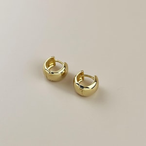 18k Gold Filled Small Chunky Clicker Hoop Earrings