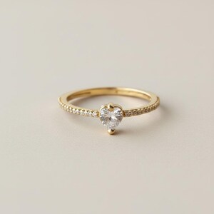 18k Gold Filled CZ Border Herzring — Liebe, verfolgt im Licht. Schließen Immer getragen.