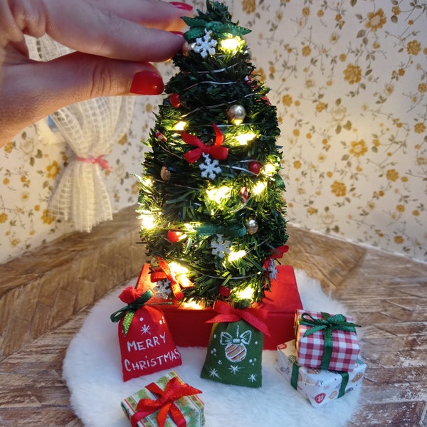 Miniature Christmas tree 1:12, miniature Christmas decor, doll Christmas tree