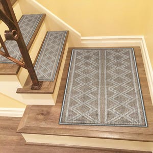 Non Slip Stair Rug |  Runner Rug for Stair | Boho Stair Tread Rug | Natural Stair Runner | Farmhouse Stair Runner | Traditional Stair Rug