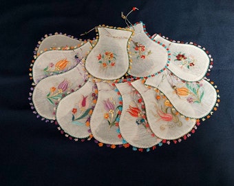 Handmade Antique Lavender Sachet -neddlepoint Turkish style