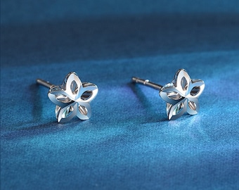 Solid Platinum Earrings Pt950 Earrings Dainty Laser Cut Hollow out Floral Stud Earrings Hypoallergenic Earrings for Women Earrings for Girls