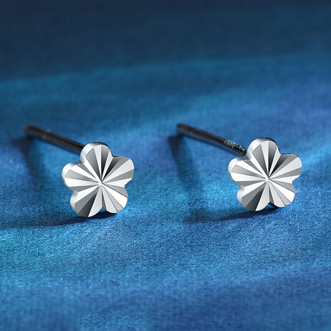 Pt950 earrings Clearance