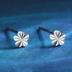 Solid Platinum Earrings Pt950 Earrings Dainty Laser Cut Floral Stud Earrings Hypoallergenic Earrings for Women Earrings for Girls