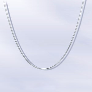 Pt950 Solid Platinum Snake Chain Necklace: Minimalist Unisex Jewellery