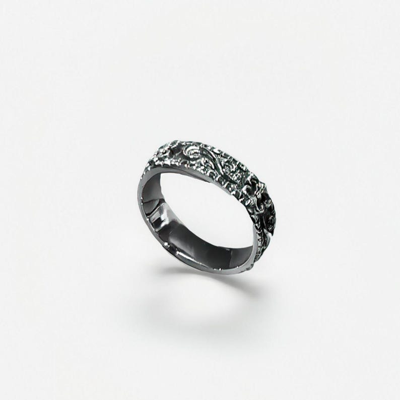 Ruthenium Plated Platinum Ring Pt950 Ring Dark Statement Ring Gunmetal Gothic Ring Vintage Baroque Unisex Jewellery Unisex Band Vintage Ring for couple Unisex Ring Vintage Band Gothic Band Gothic Rig Baroque Ring Vintage jewellery dark platinum ring gunmetal ring