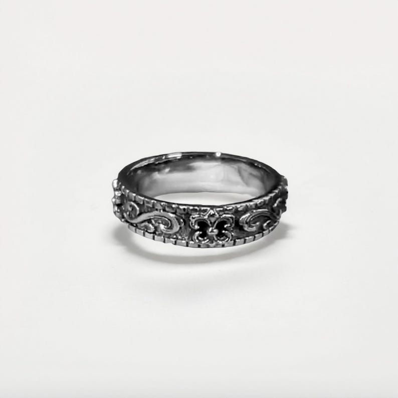Ruthenium Plated Platinum Ring Pt950 Ring Dark Statement Ring Gunmetal Gothic Ring Vintage Baroque Unisex Jewellery Unisex Band Vintage Ring for couple Unisex Ring Vintage Band Gothic Band Gothic Rig Baroque Ring Vintage jewellery dark platinum ring gunmetal ring