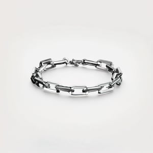 Pt950 Platinum Interlocking Link Bracelet: Unisex Rectangular Design
