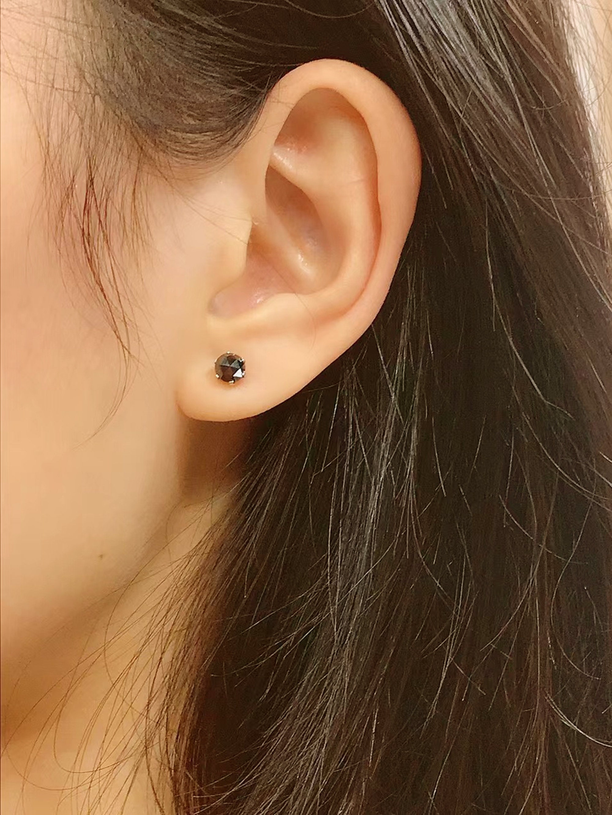 Natural Black Diamond Earrings Pt900 Platinum Stud Earrings Black 
