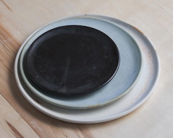 Handmade Ceramic Dinner Plate – Modern Earthy Artisan Tableware