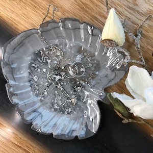 Schmuckschale / Schale Blattform / Ringschale / aus Epoxidharz / Palm