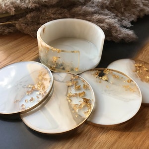 Coaster set / with 4 coasters / home / epoxy / decoration / coaster / resin / white / gold / party / balcony / terrace / bar / decoration