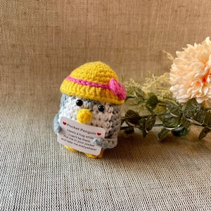 Pinguino tascabile con cappello - Pinguino tascabile - Il tuo portafortuna per il buon umore - Idea regalo - Regalo di compleanno - Regali speciali