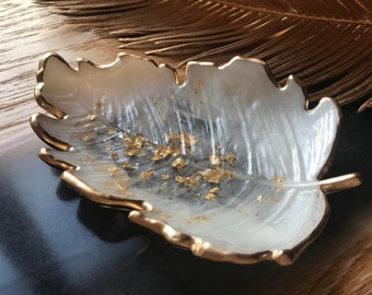 Jewelry bowl decoration resin gift bowl leaf shape ring bowl epoxy resin leaf home decoration decoration wedding gifts individual