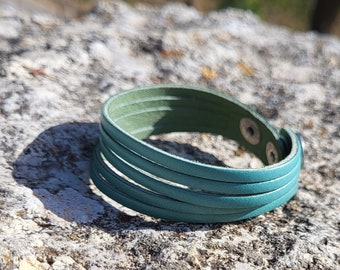 Green Leather Wrapped Bracelet Gift for Women Mens ,Rustic Bracelet Boho Wrap Bracelet Unisex