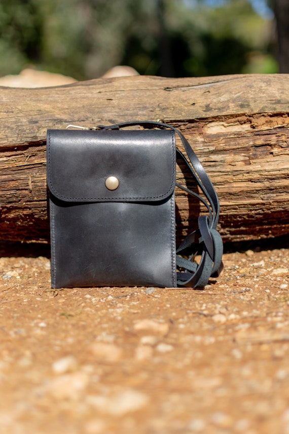  Small Crossbody Shoulder Bag for Men , Mini Shoulder Messenger  Bag for Cell Phone Travel Outdoor Hiking , Neck Pouch Passport Wallet with  Adjustable and Removable Shoulder Strap