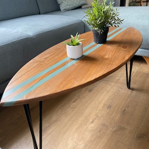 Houten surfplank salontafel