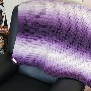 Decke - Handgemacht im Verlaufsmuster für einzigartige gemütliche Wohnräume