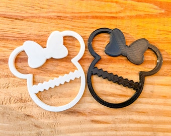Disney Shirt Slide | Minnie Mouse Shirt Slide | Mouse Bow Shirt Slide | Disney Gift | Mouse Shirt Clip | Scarf Slide | Jewelry | Mouse Ears