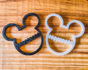 Mouse Shirt Slide | Disney Gift | Mouse Shirt Clip | Scarf Slide | Jewelry | Mouse Ears | Disney Shirt | Disney World | Puck Holder