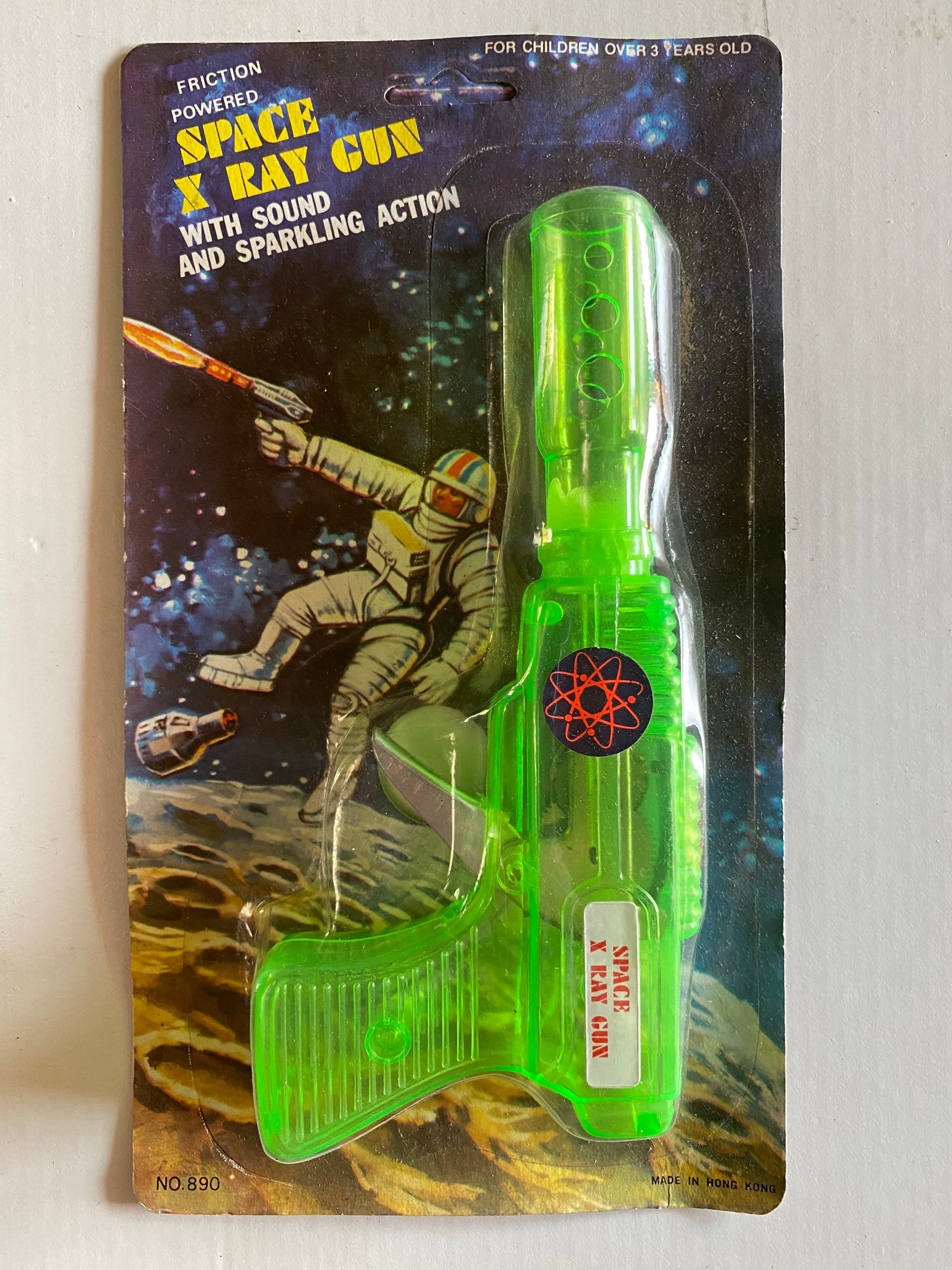 FRICTION RAY GUN Space X Ray Gun 80s Powered With Sound and FRICTION RAY GUN Space X Ray Gun 80s Powered With Sound and