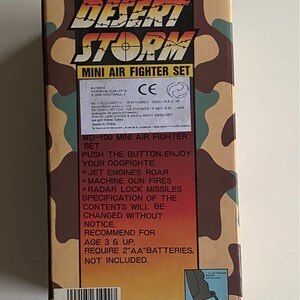 DESERT STORM Electronic toy Vintage 90s collectible toy WD-109 Mini air fighter set War of the Gulf Battery operated New old stock image 3