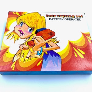 HAIR STYLING SET 70s B/O Vintage toy Girl with Cat Brush Comb Curls Hair dryer Made in Hong Kong New old stock Mint in box Retro playtime
