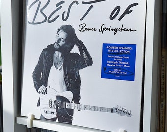 Kallax Clip Holder for Vinyl Record Sleeves | Display your Vinyl Record Album Sleeve or CD Case on a Ikea Kallax Shelf | Screwless Mounting