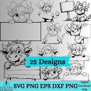 Può includere: Una collezione di 25 design digitali con mucche delle Highlands dei cartoni animati in varie pose. Le illustrazioni in bianco e nero includono mucche che tengono cartelli, sbirciano sopra assi di legno e indossano fiocchi. L'immagine include anche il testo "25 Designs".