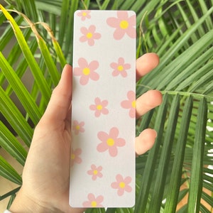 Pink Daisy Bookmark
