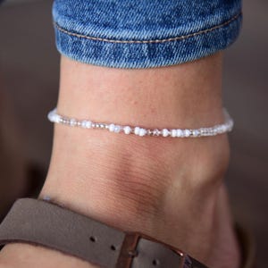 STARRY NIGHT - Classic Dreamy White and Crystal Beaded Anklet - Single Strand - Anklets for Women - Dainty Beach Anklet - Czech Glass Beads