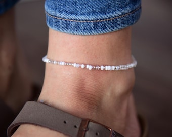 STARRY NIGHT - Classic Dreamy White and Crystal Beaded Anklet - Single Strand - Anklets for Women - Dainty Beach Anklet - Czech Glass Beads