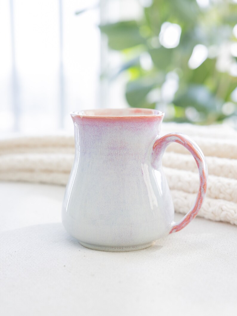 18 oz Bright Pottery Mug image 3