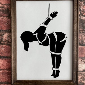 Shibari ispirato - Appeso - Bellezza legata in corda - Tela incorniciata - Arte murale leggera con cornice