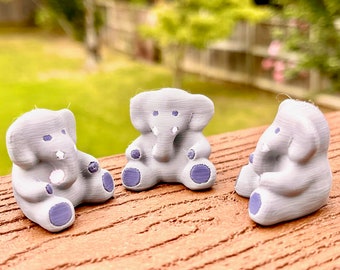 Desk Friend Elephant 3x