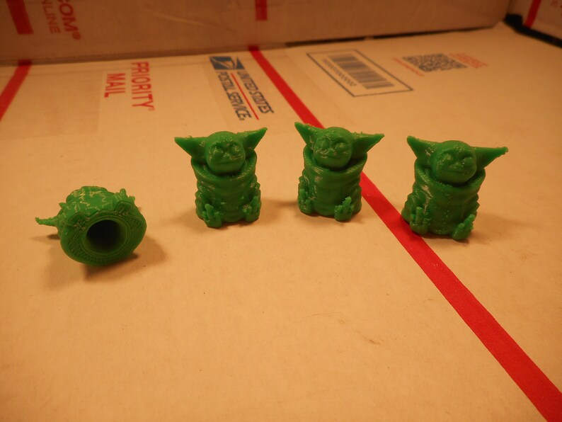 WOP Baby Yoda (The Child) Mandalorian Valve Stem Covers For Car Tires – Star Wars 3D, Set Of 4