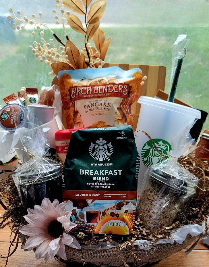 Breakfast Gift Basket and Coffee Gift Set, Perfect Mother of Breakfast Gift Basket and Coffee Gift Set, Perfect Mother of