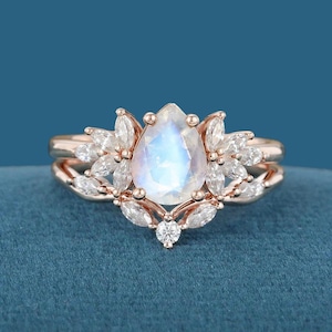 Pear cut Moonstone Wedding Bridal Set Moonstone engagement ring set Vintage rose gold Moissanite  ring diamond wedding ring Anniversary ring