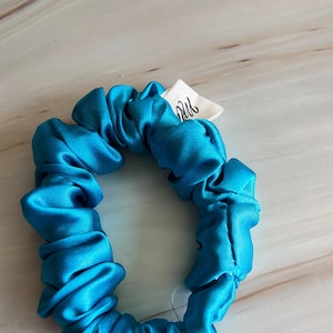 Skinny scrunchie, thin scrunchie, ponytail scrunchie, small scrunchie, colorful hair tie, hair elastic, silk hair elastic, gift for her