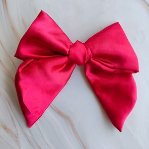Red Silk satin hair bow, elegant bow,oversized hair bow, big bow, barrette clip, hair bow for women, wedding bow, silk bow, hair clip bow