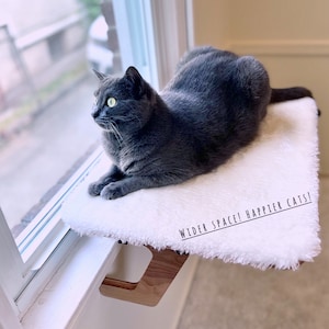 Wider Space & Happier Cats! _ Oak Window Perch _ Sturdy-Safe support legs _ Installed-removed 1 minute _ No tools No nails _ 21&quot; x 15&quot;