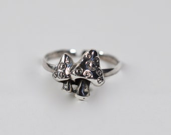 Sterling  Silver  925  Adjustable  Double  Spotted  Mushrooms  Toe  Ring