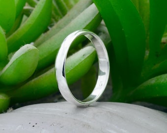 Sterling Silver 925 4mm Wedding Round D Shape Band Ring (Sizes J, K1/2 ,N ,P ,R ,T ,V ,X1/2 ,Z1/2)