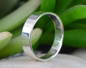 Sterling  Silver  925  5mm  Wedding  Flat  Band  Ring (Sizes J,K1/2,L1/2,N,O,P,Q,R,S,T,U,V,W,X1/2,Y1/2,Z1/2,Z+1)