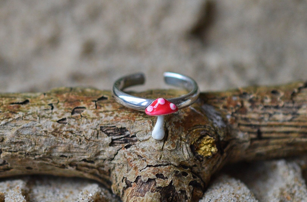 Sterling Silver 925 Adjustable Red and White Mushroom Toe Ring - Etsy UK