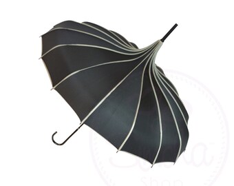 Black Ribbed Umbrella, Black Wedding Umbrella, Black Pagoda Umbrella, Black Vintage Umbrella, Black Wedding, Black, Halloween, Goth, Gift