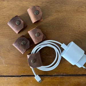Handmade Leather Cable Organizer - Charger & Earphone Holder - Set of 5